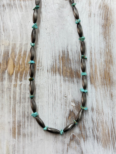 Handmade 18" 18mm Elongated Navajo, Chip Necklace